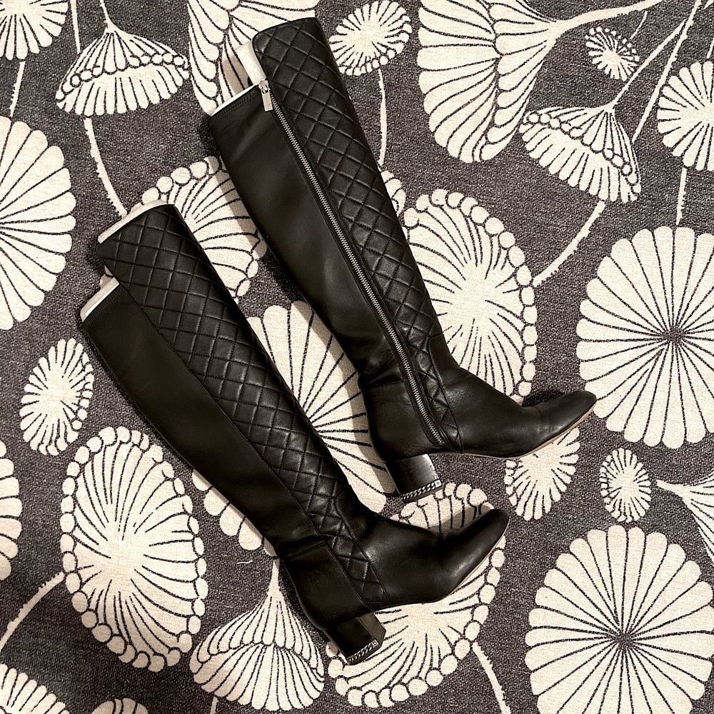 Michael Kors Boots ⛓️